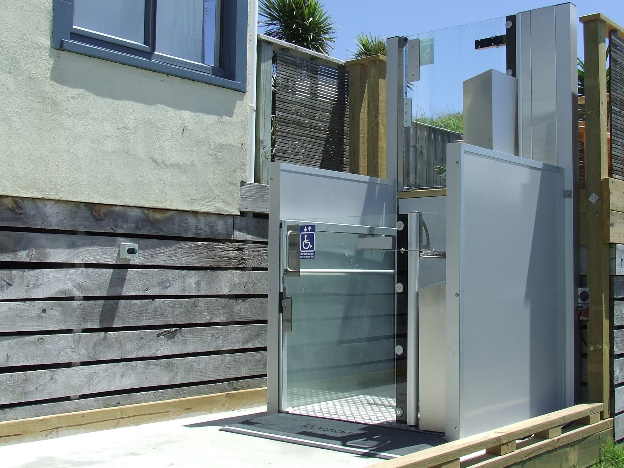 VPL by Southern Lifts